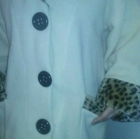 Cheetah Print Pea Coat - Picture 2 of 8